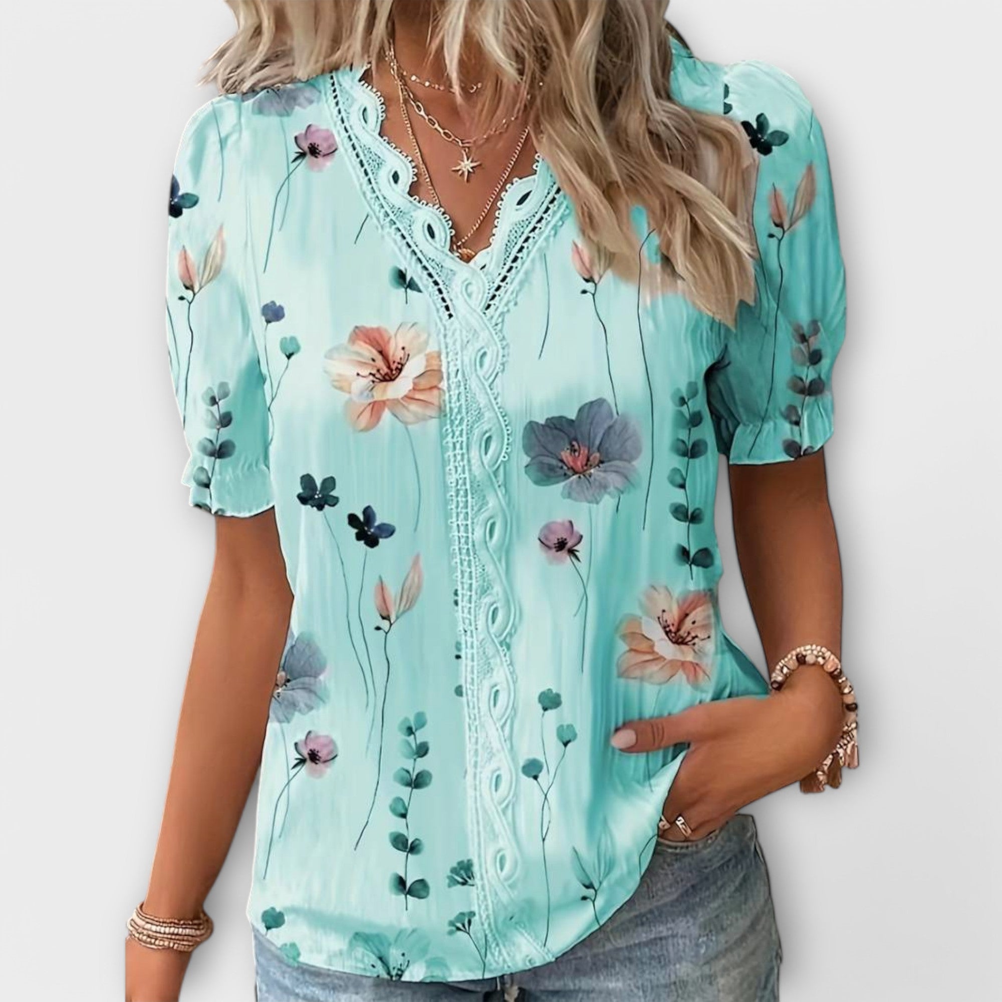 Paula - Elegante blusa con escote en pico