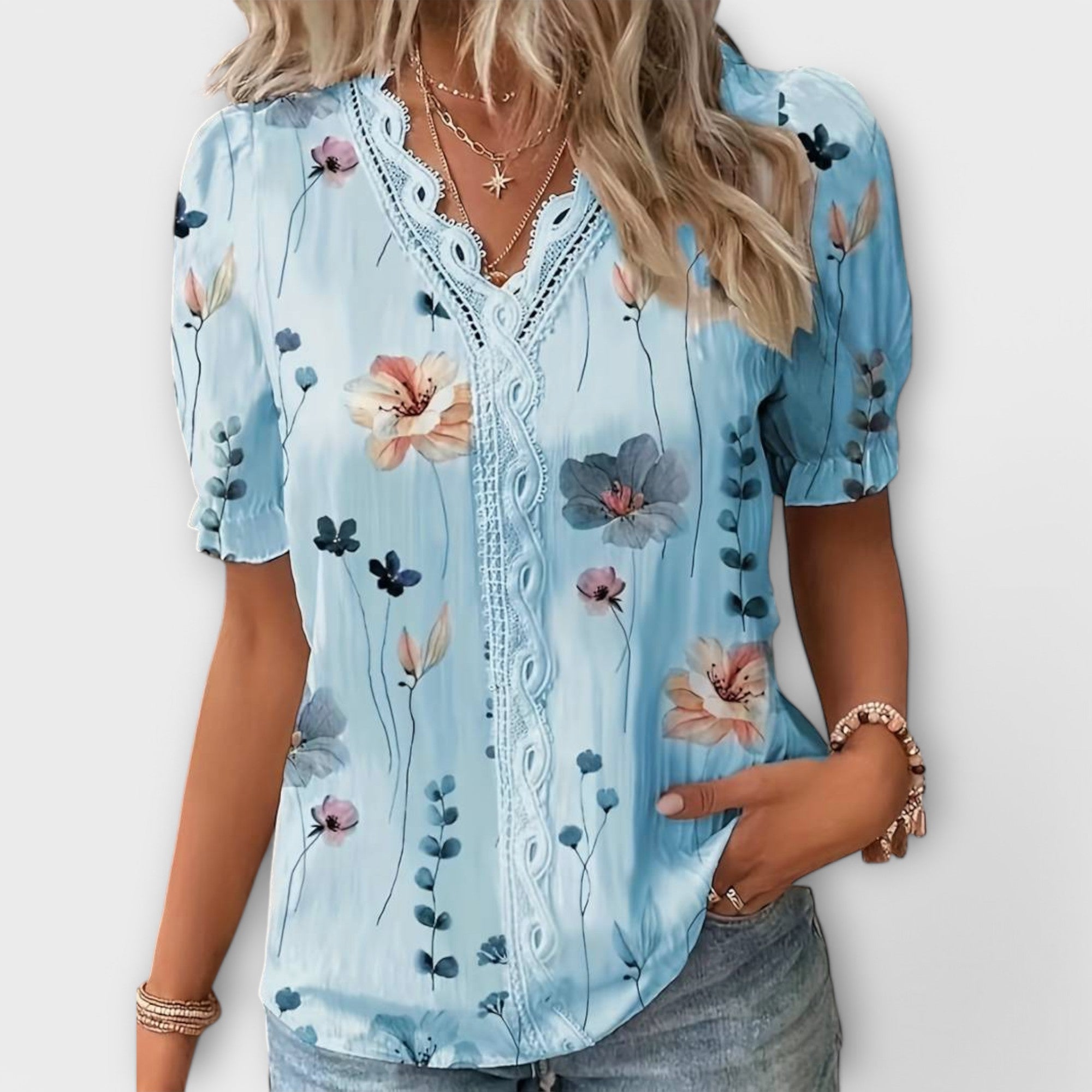 Paula - Elegante blusa con escote en pico