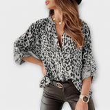 Daniela - Blusa moderna con estampado de leopardo